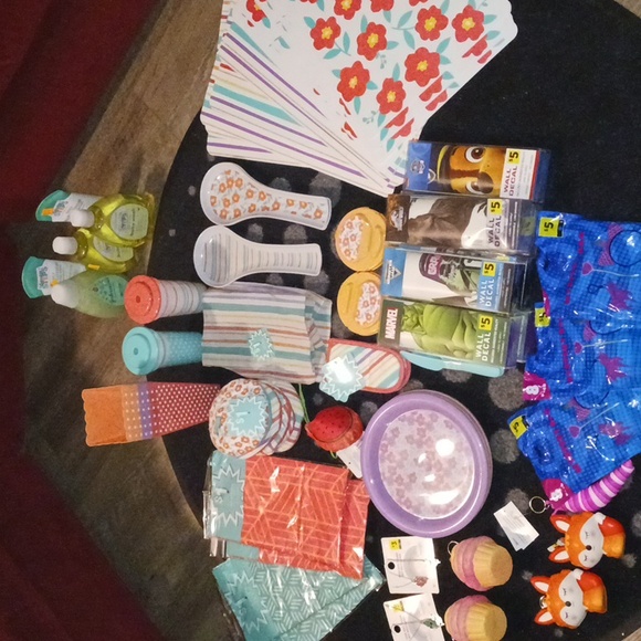 Bundle - Picture 9 of 17